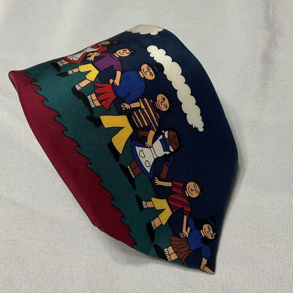 Save the Children Tie "Hands Together, Children Of The World" By Vaness Age‎ 10